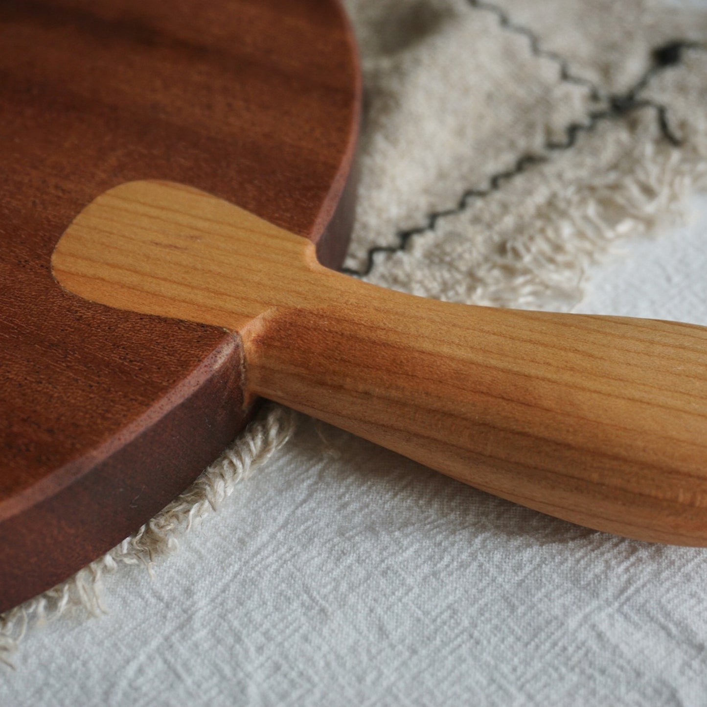Hand-Carved Cat Serving Board – Cute & Handmade