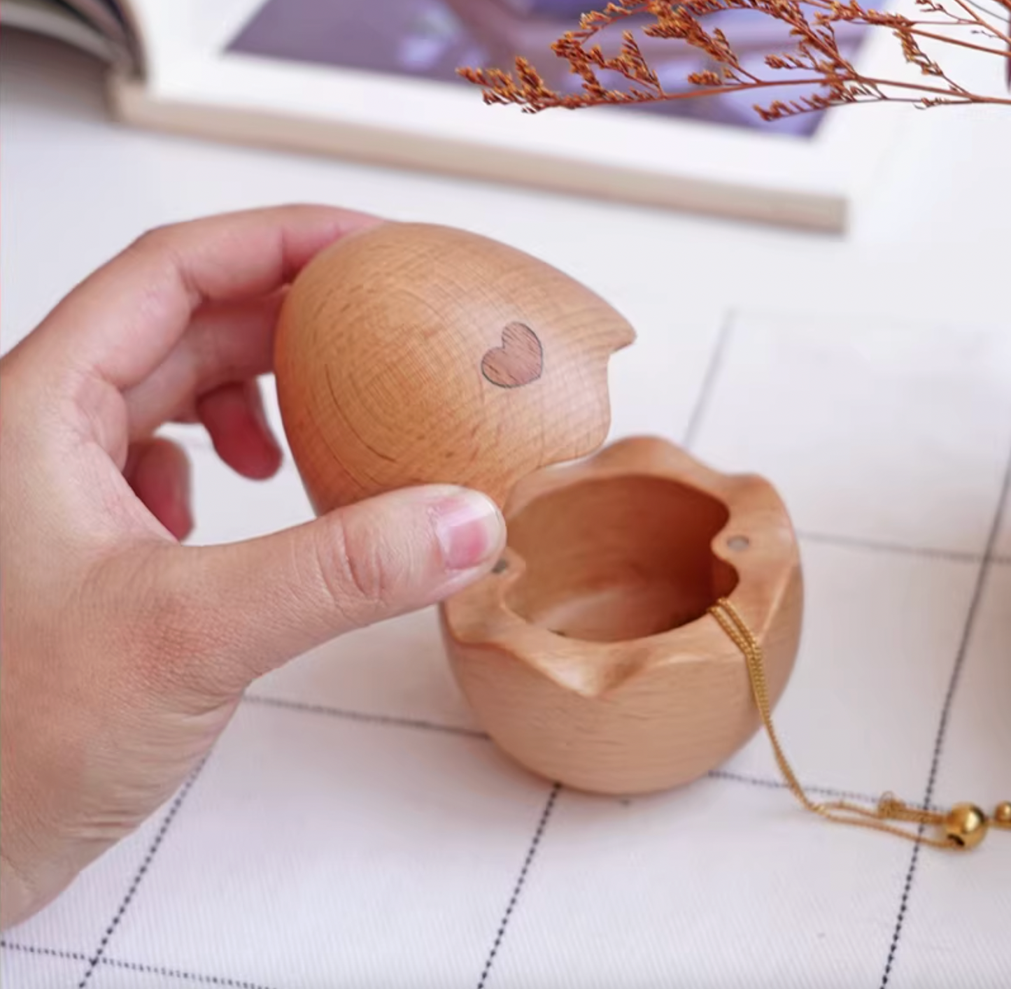 Wooden Egg Box – Easter Gift Keepsake
